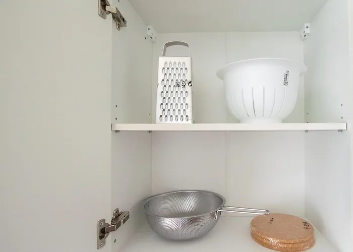 Tolstov - 3 - 25 Min Zur Messe Dus Daire *